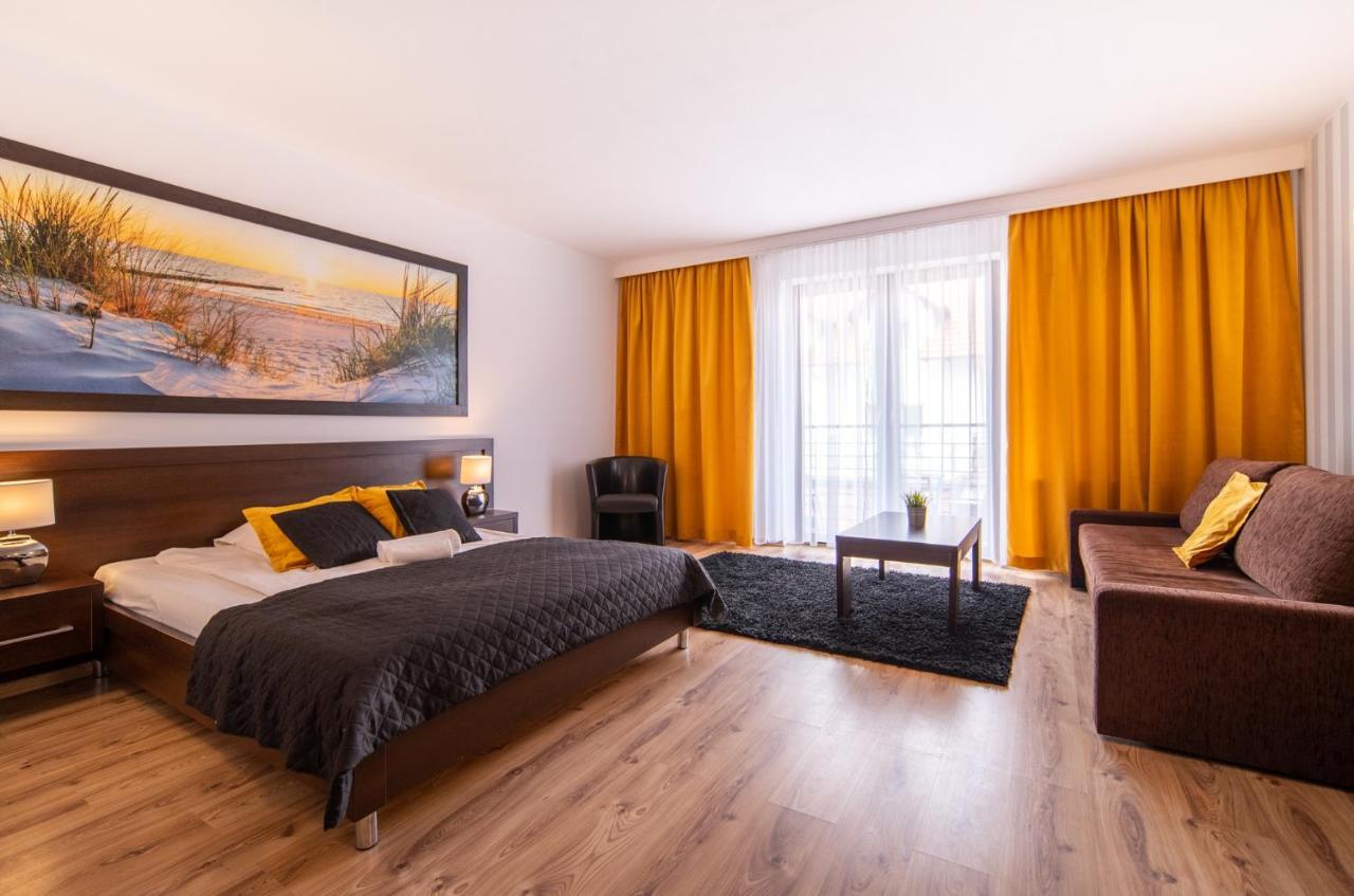Triple Room Balcony